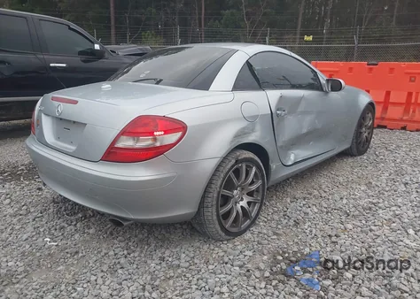 2007 Mercedes-Benz Slk 350 z USA, uszkodzony, nr VIN WDBWK56F57F133453